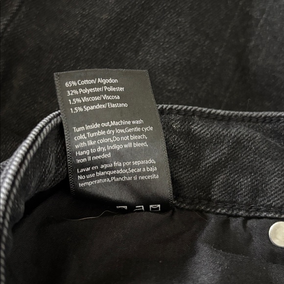 RISEN denim - Picture 6 of 6